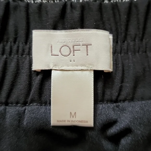 VINTAGE ANNE TAYLOR LOFT BRAND MULTIFUNCTIONAL MINI skirt size medium - Picture 8 of 10